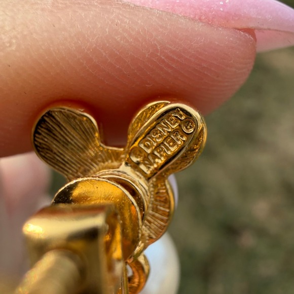 Napier Disney Mickey Mouse Faux Pearl Drop Earrings Gold Tone Screw Back Vintage - Picture 7 of 7